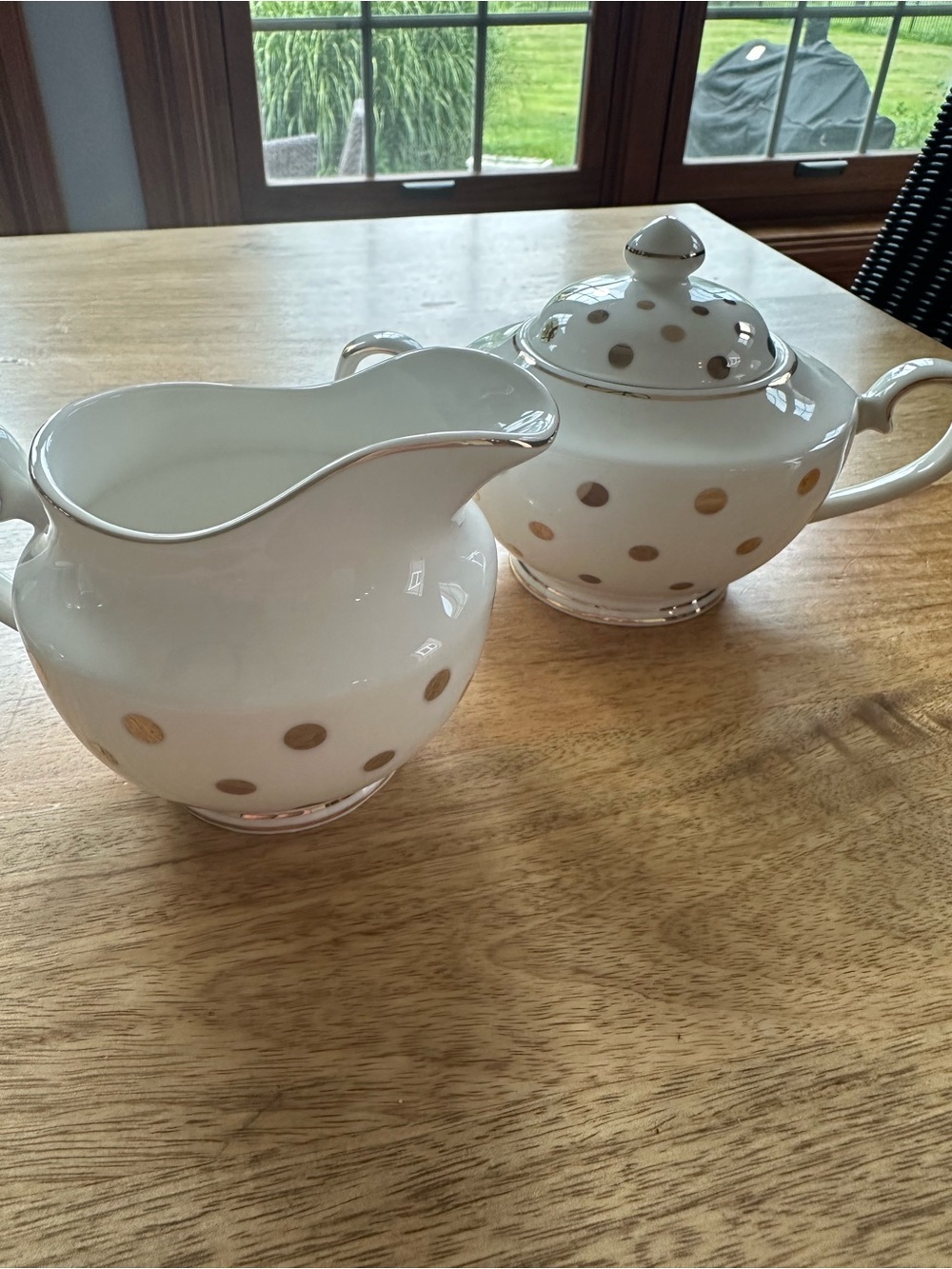 Grace Teaware cream and sugar